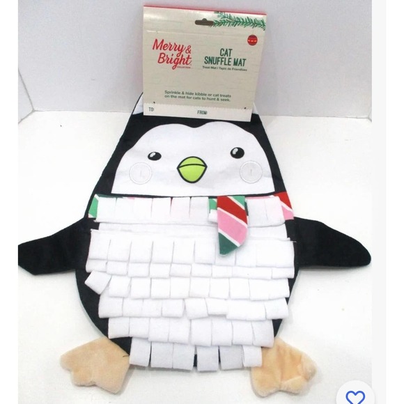 NWT Merry & Bright Cat Snuffle Toy Penguin ‎ Treat Mat - Picture 8 of 8